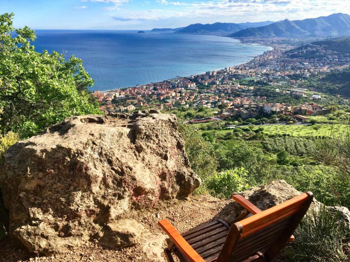 Cipriani 5 Rivieraholiday Pietra Ligure Luaran gambar