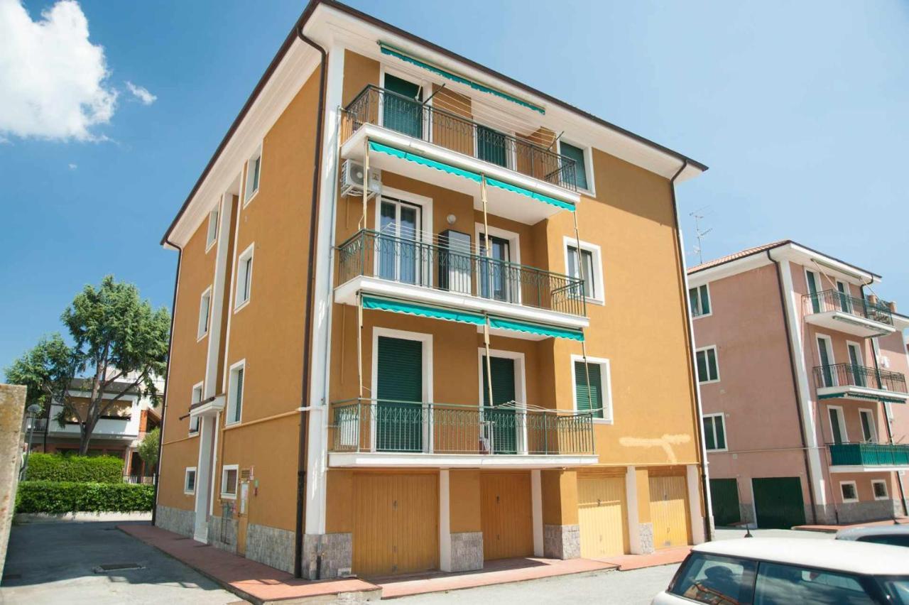 Cipriani 5 Rivieraholiday Pietra Ligure Luaran gambar