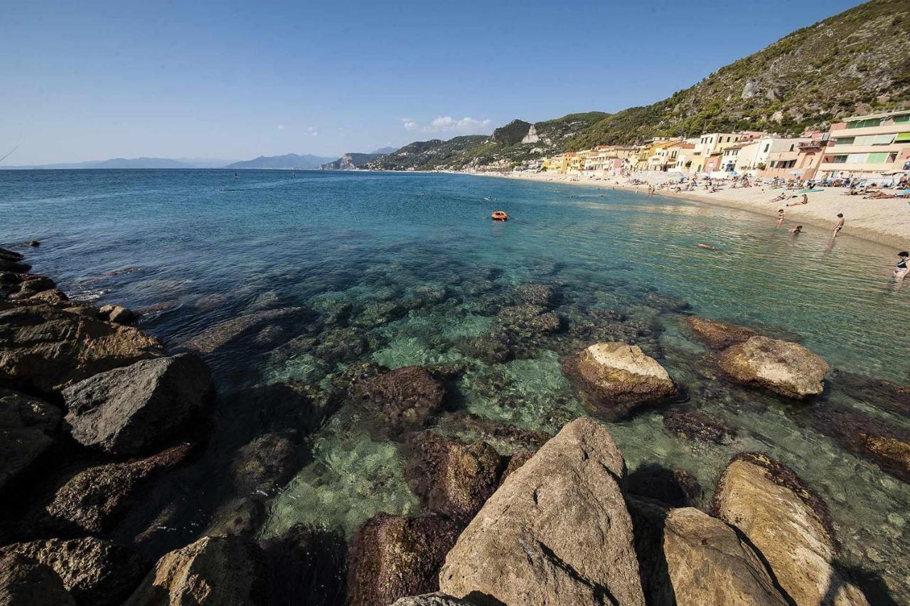 Cipriani 5 Rivieraholiday Pietra Ligure Luaran gambar